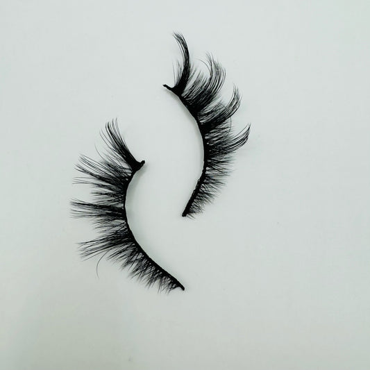 Flicker lashes